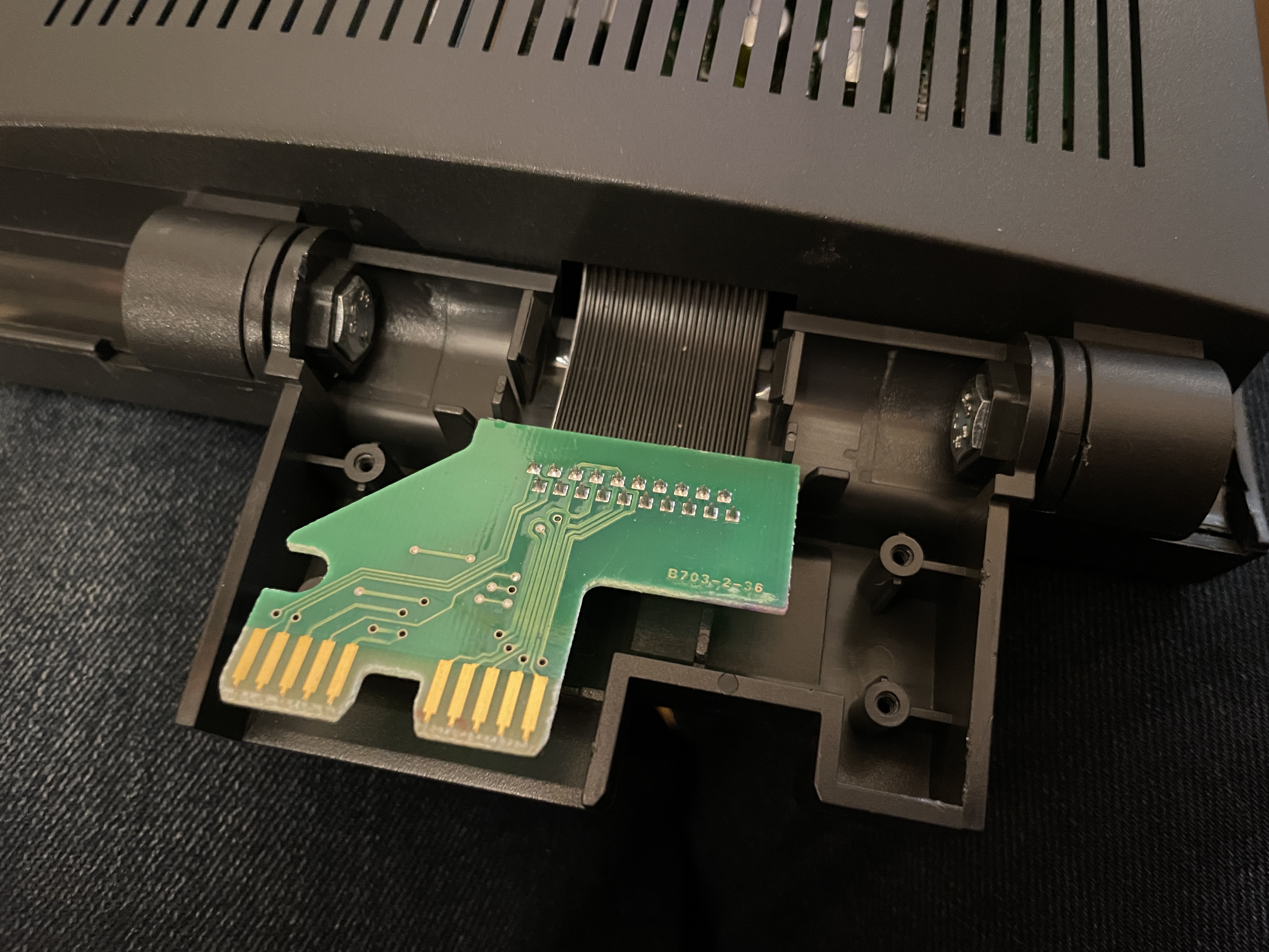 Interconnect PCB on the bottom of the display/camera unit